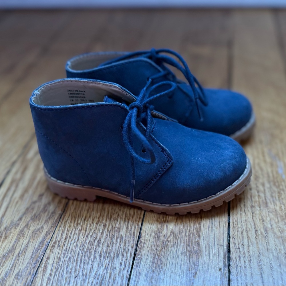 Janie and Jack Navy Blue Lace-Up Desert Boots - Size 5